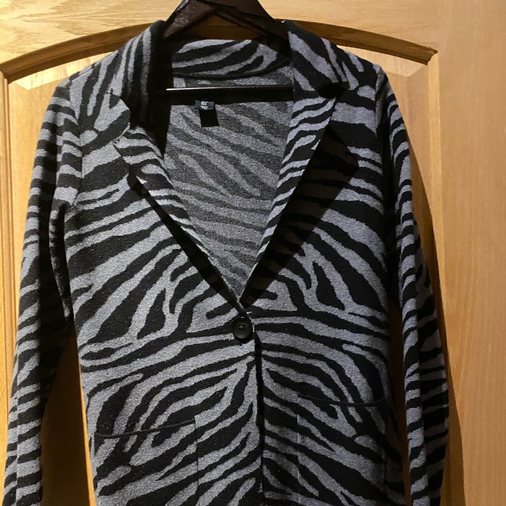 Zebra print coatigan